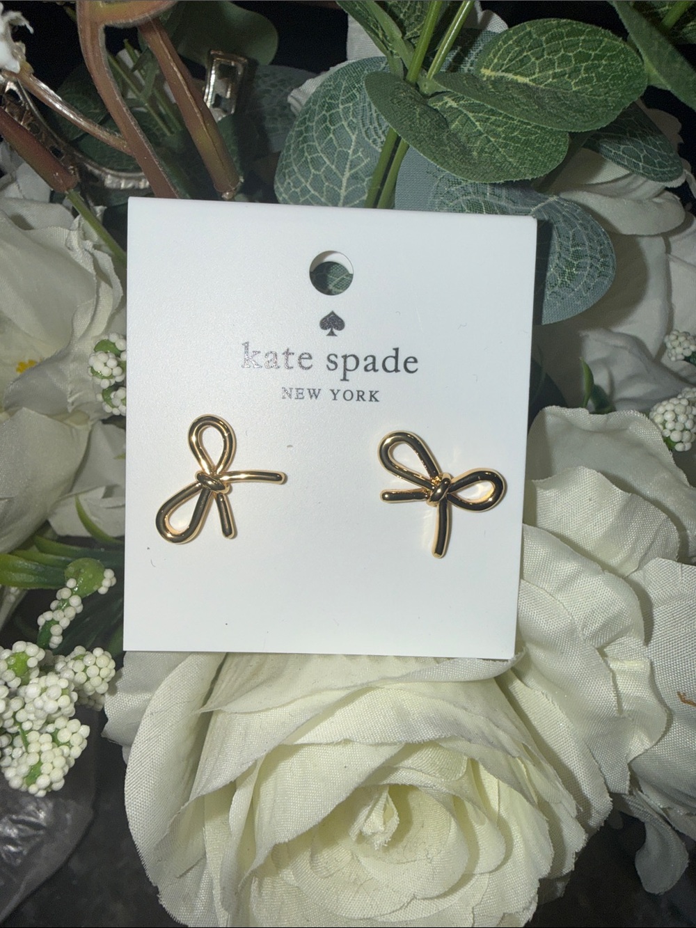 kate spade Gold Bow Outline Stud Earrings